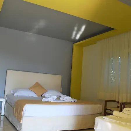 Studios Apartments Irini Patira Potos Exterior photo