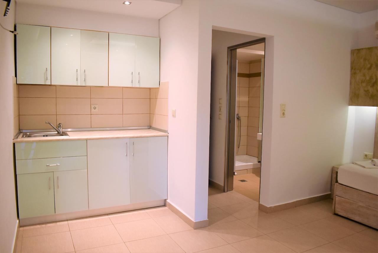 Studios Apartments Irini Patira Apartment Potos