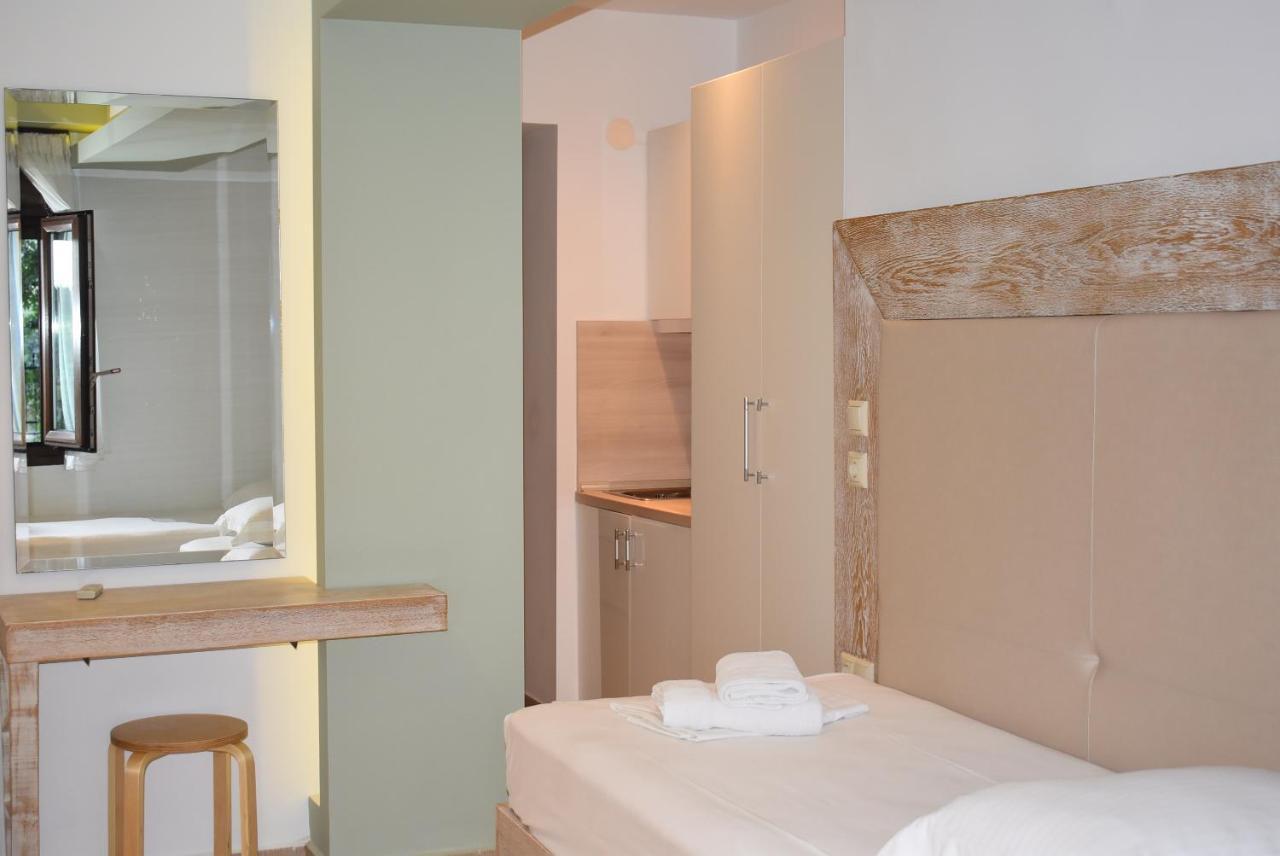 Apartment Studios Apartments Irini Patira